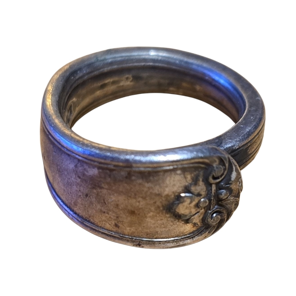 Handforged Flatware Spoon Ring Sz 4